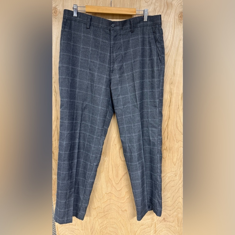PGA Tour Gray Plaid Men's  golf Dress Pants 36x30